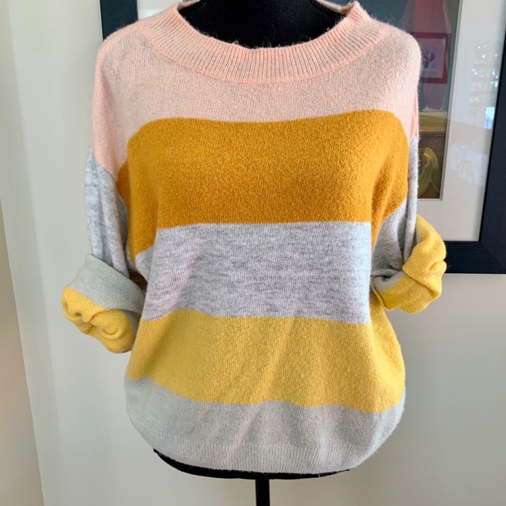 H&M striped sweater small